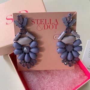 Periwinkle Dangle Earrings